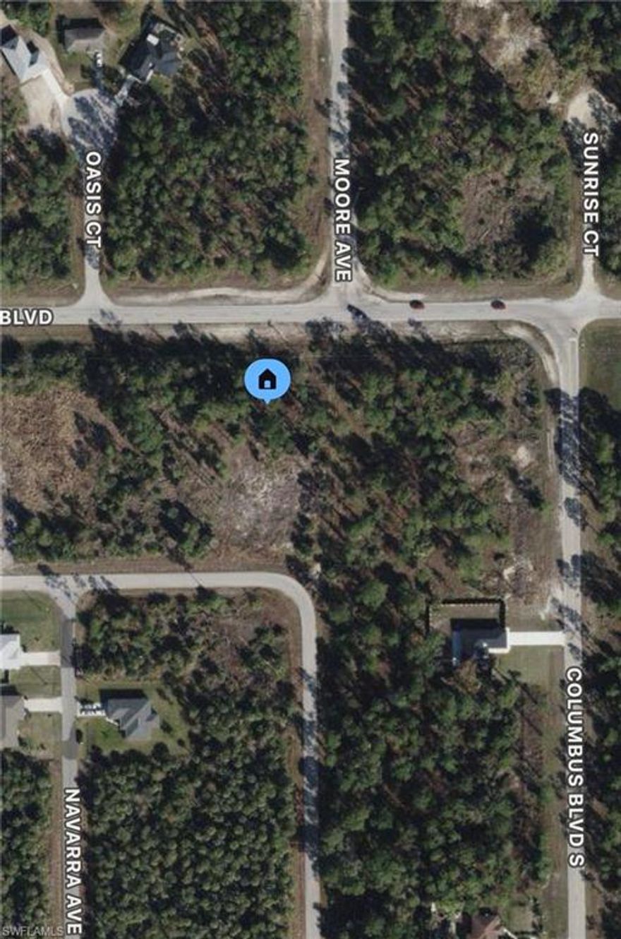 Seller owns 1144 & 1150 Sentinela Blvd. Between Columbus and Bell Blvd. Easy access to Leeland Heights. Surrounded by new construction. Paved road and electric at the curb. Hablo Español!