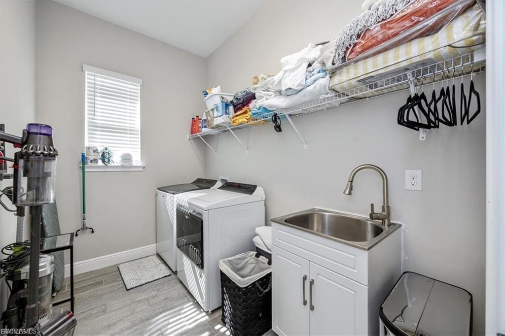 COMPASS LANDING - Residential