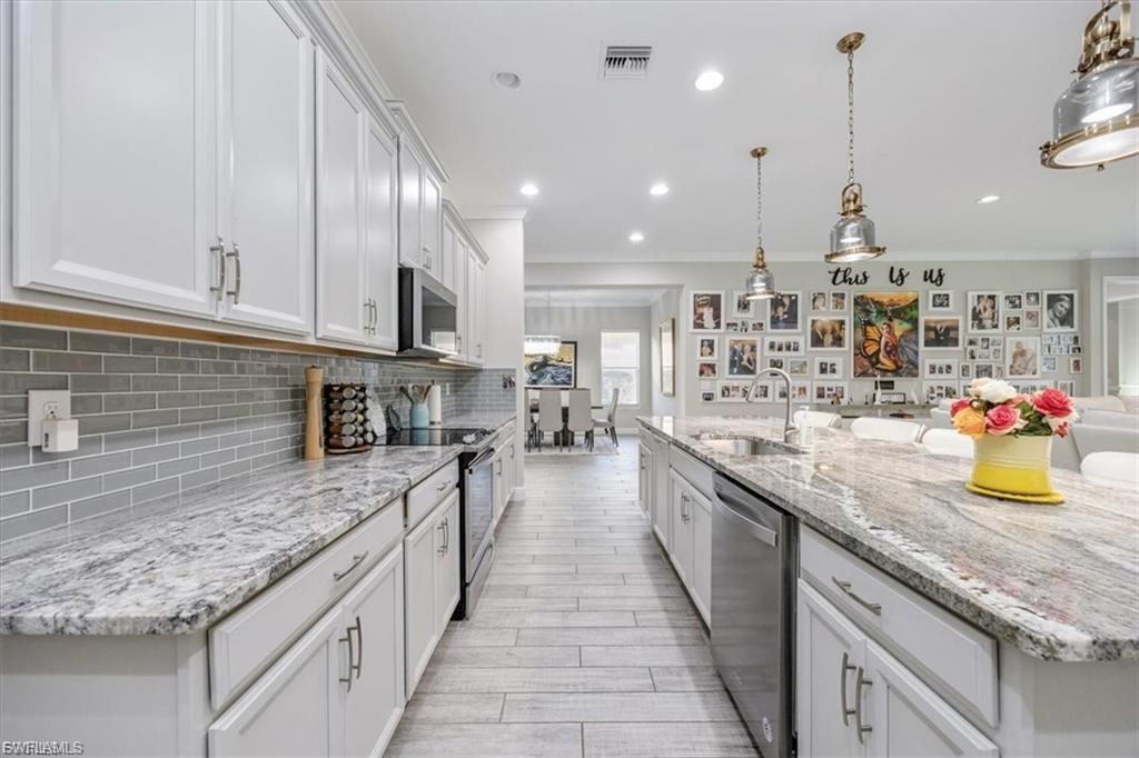 COMPASS LANDING - Residential