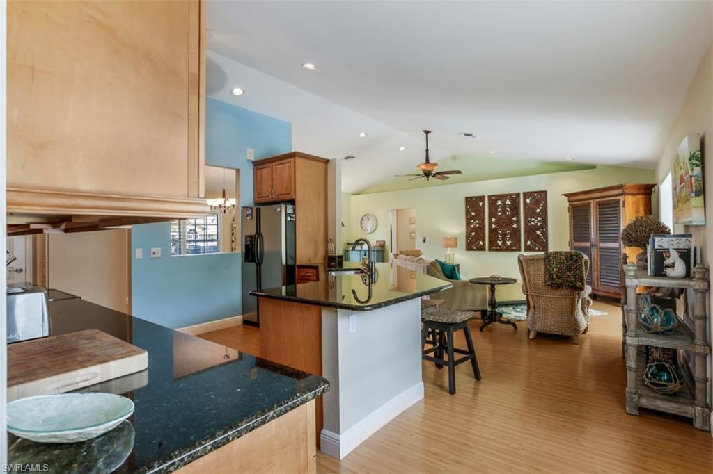 MARCO ISLAND - Residential