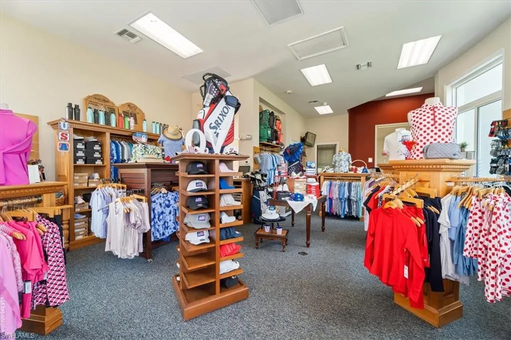 Naples, Florida 34119, United States, 3 Bedrooms Bedrooms, ,2 BathroomsBathrooms,Residential,Active,164515