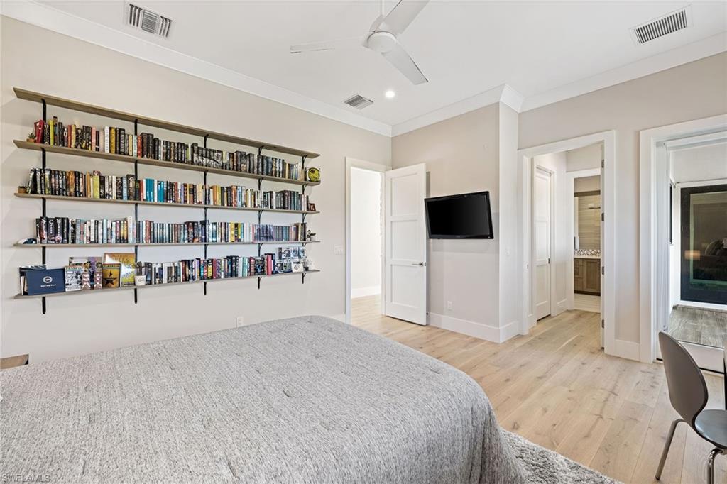 LANDINGS AT BEARS PAW - Residential