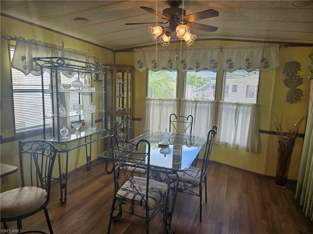 ENCHANTING SHORES - Residential