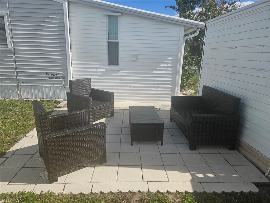 ENCHANTING SHORES - Residential