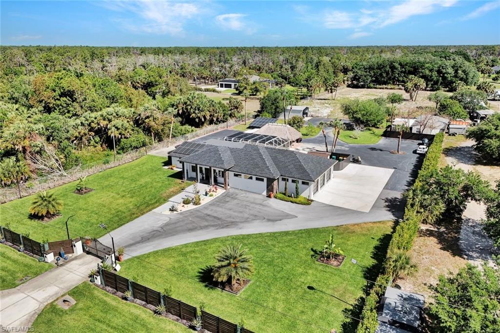 GOLDEN GATE ESTATES - Residential