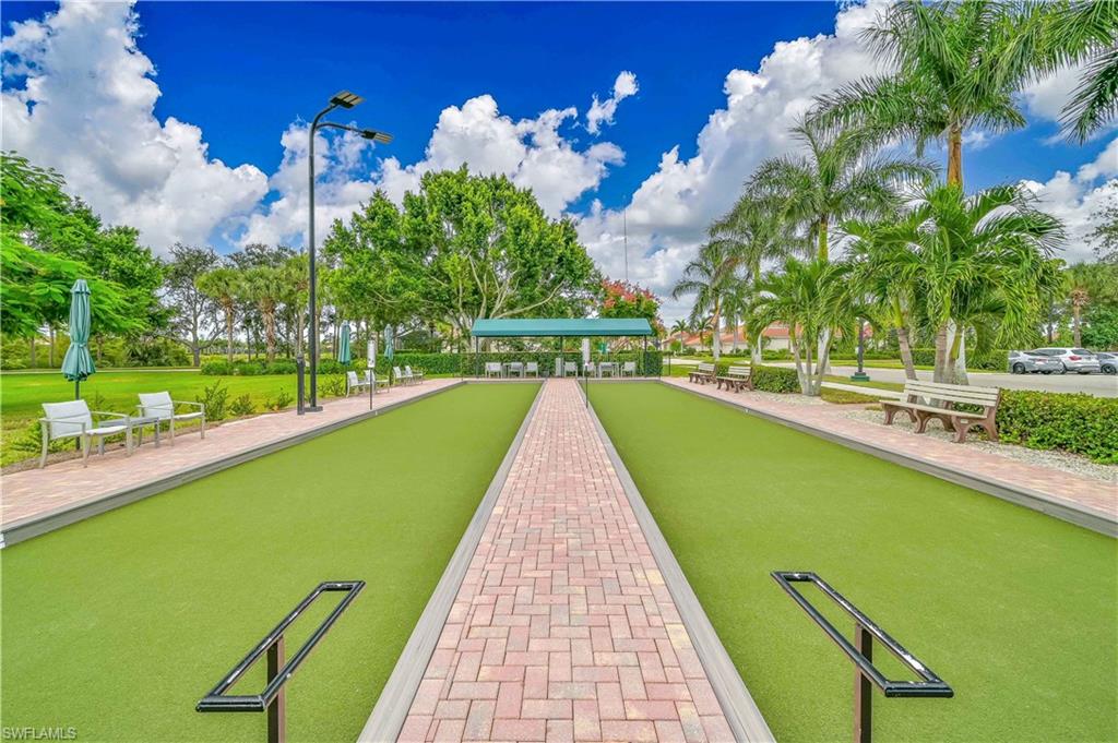 GARDEN LAKES - Residential