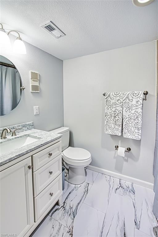 CHARLOTTE SHORES - Residential