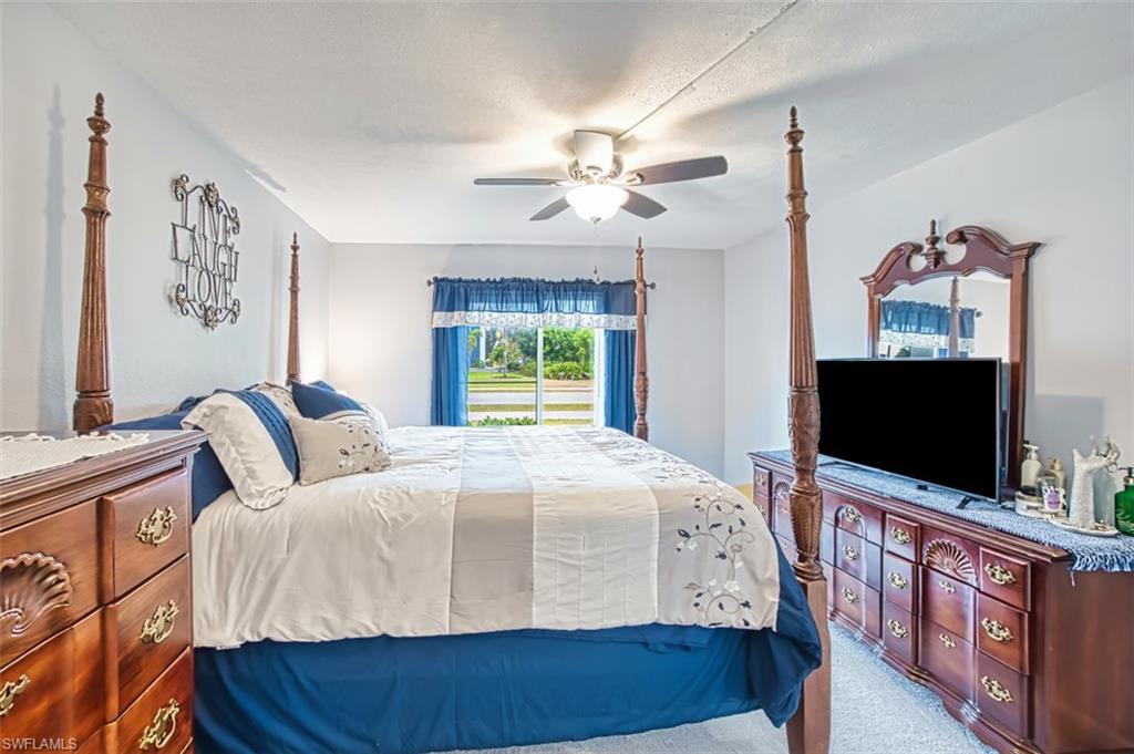 CHARLOTTE SHORES - Residential