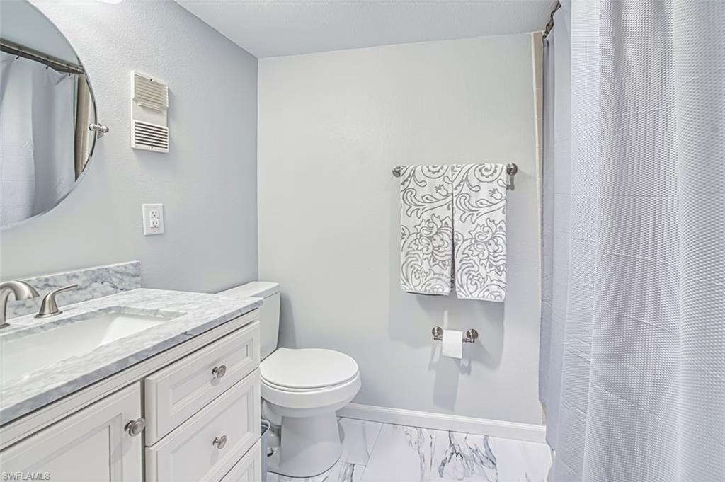 CHARLOTTE SHORES - Residential