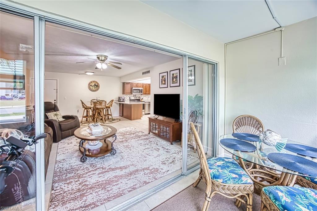 CHARLOTTE SHORES - Residential