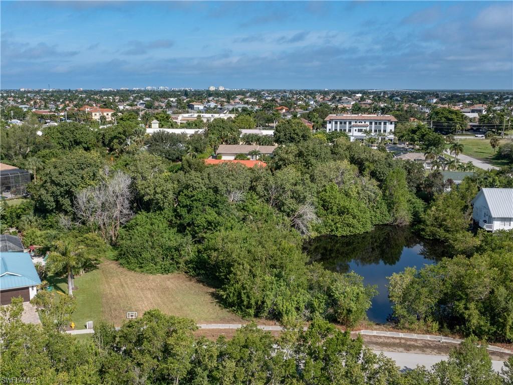 MARCO ISLAND - Land