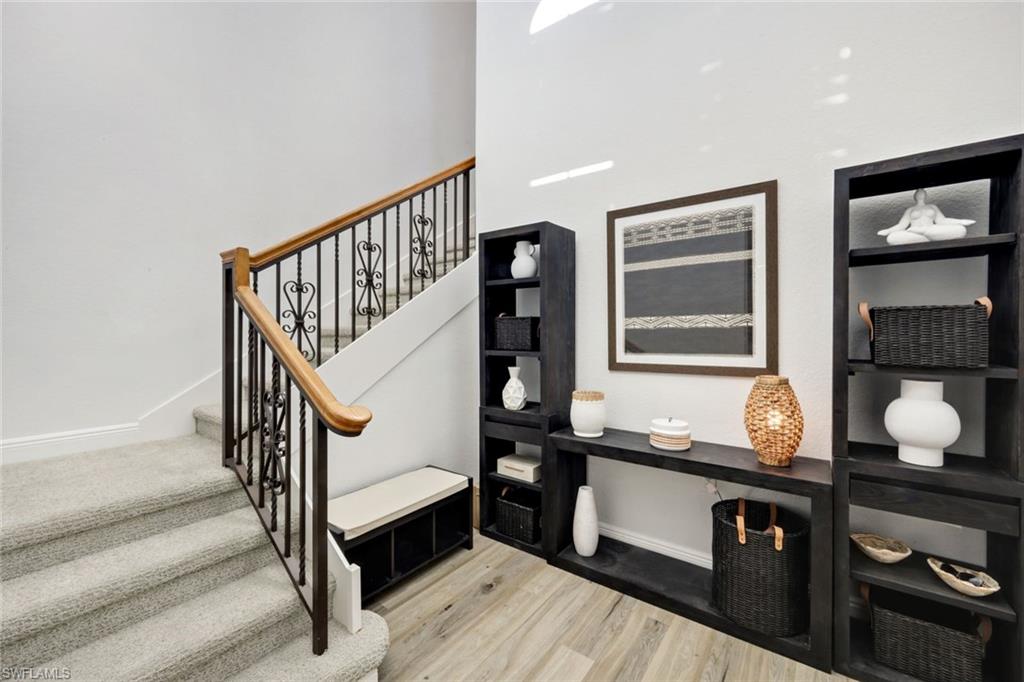 LAGUNA - Residential