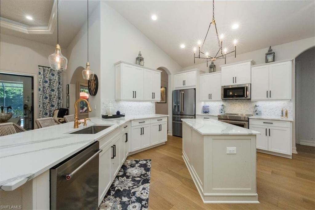 BLACK BEAR RIDGE - Residential