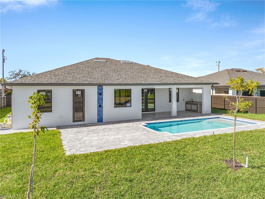 CAPE CORAL - Residential