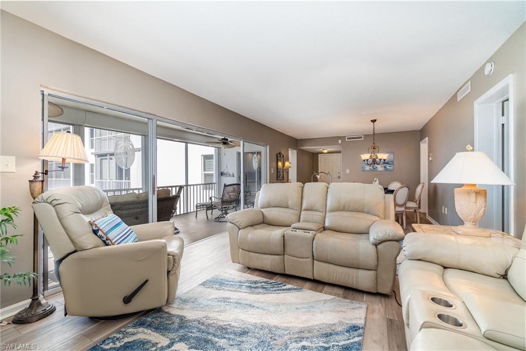 ISLAND REEF CLUB - Residential