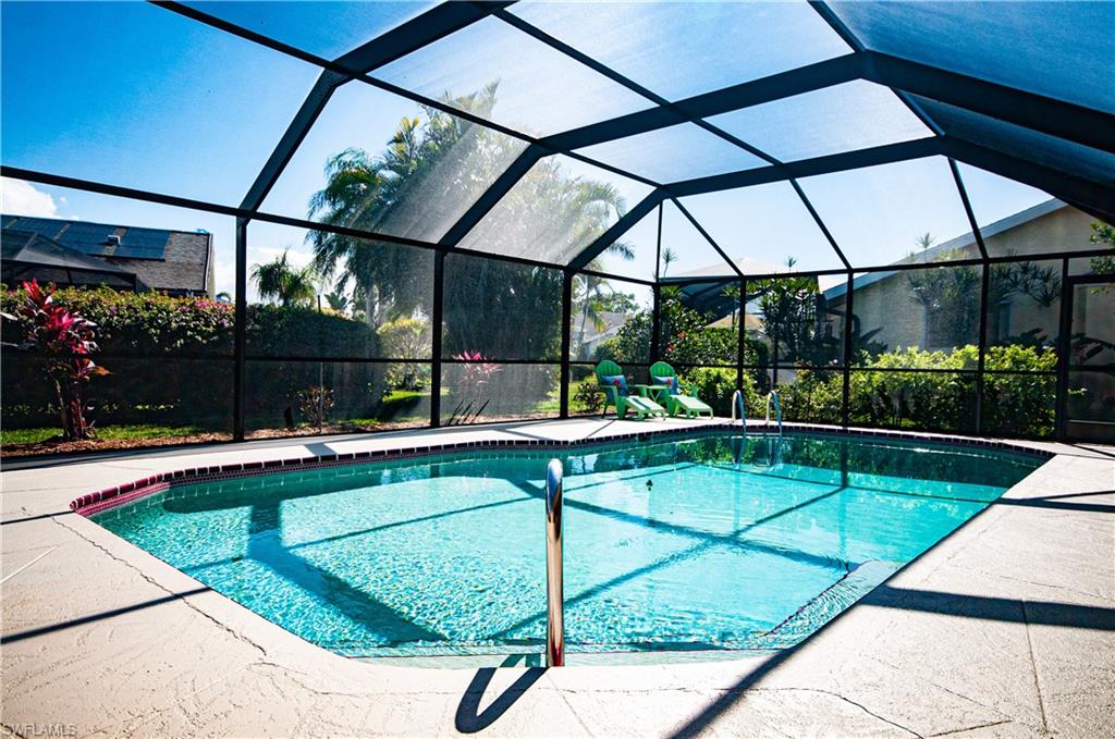 FOUNTAIN LAKES - Residential