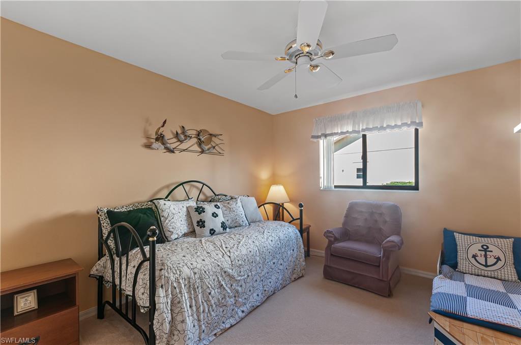 FOUNTAIN LAKES - Residential