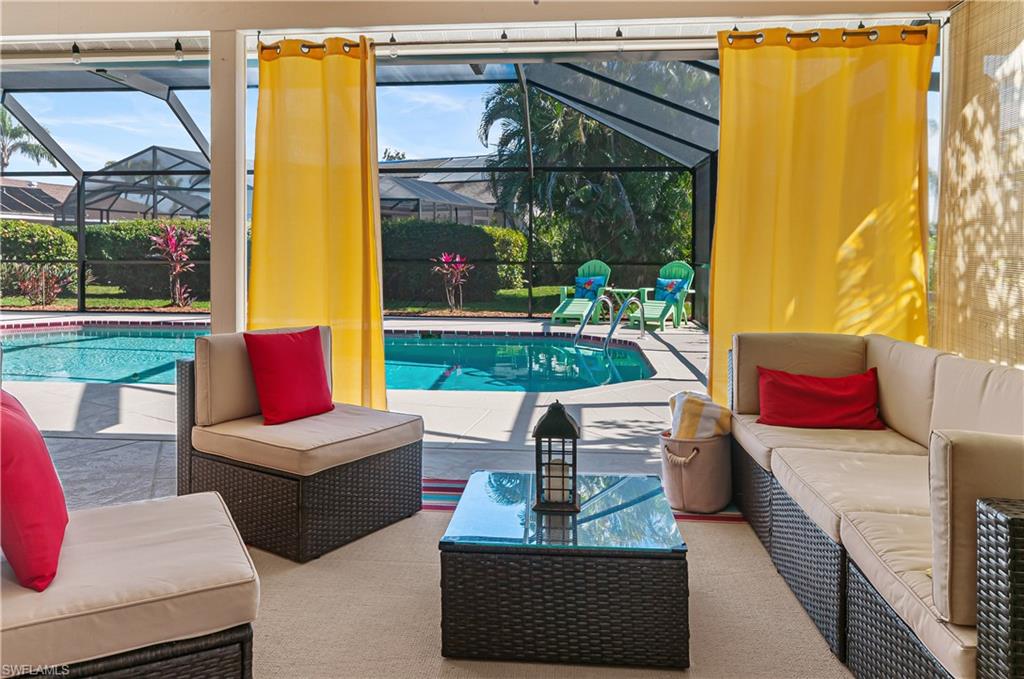 FOUNTAIN LAKES - Residential