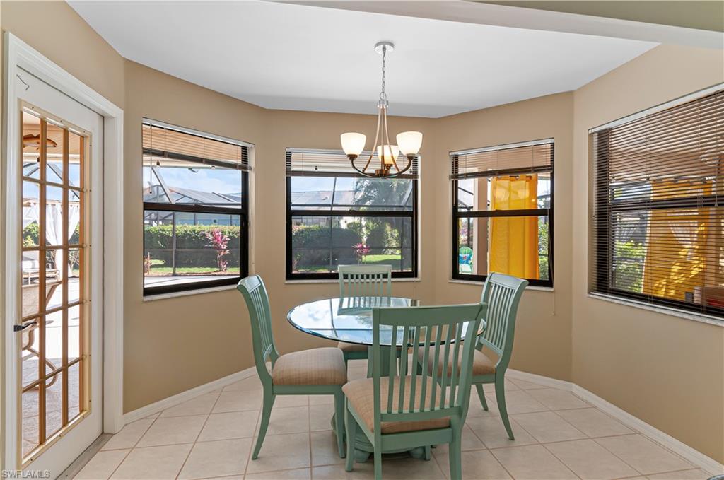 FOUNTAIN LAKES - Residential