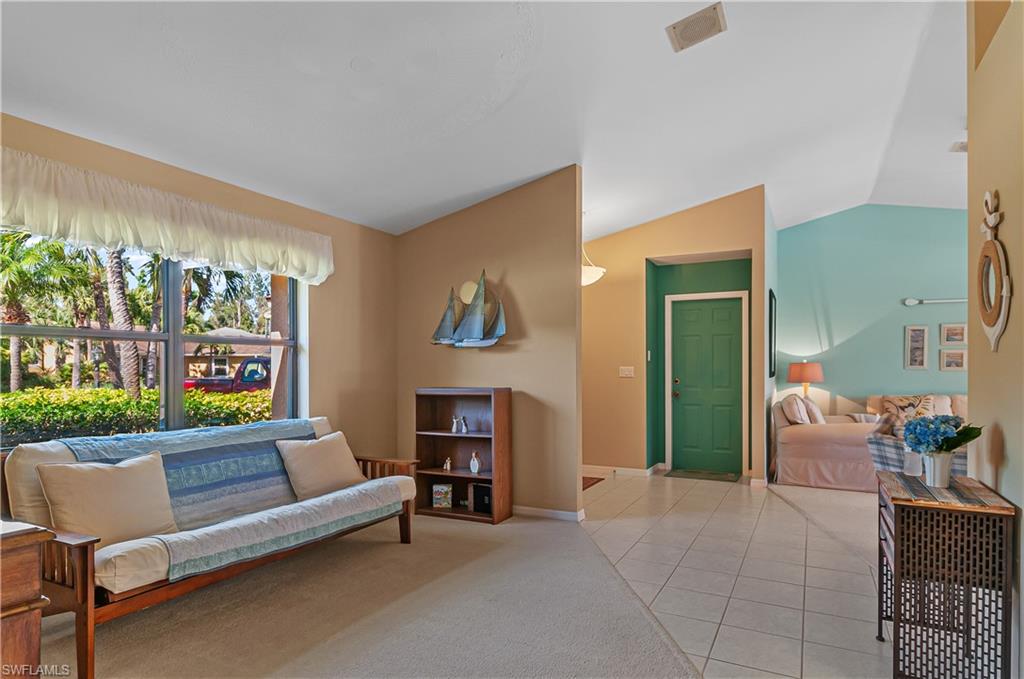 FOUNTAIN LAKES - Residential