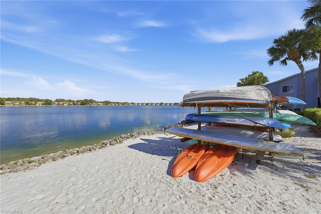 LAKESIDE - Residential