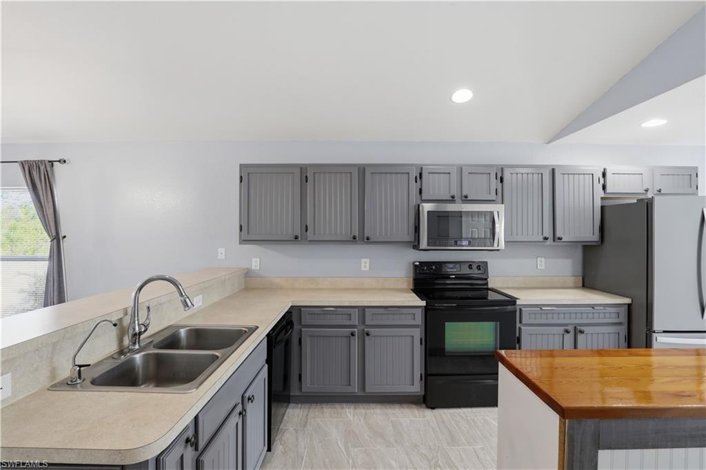 LEHIGH ACRES - Residential Lease