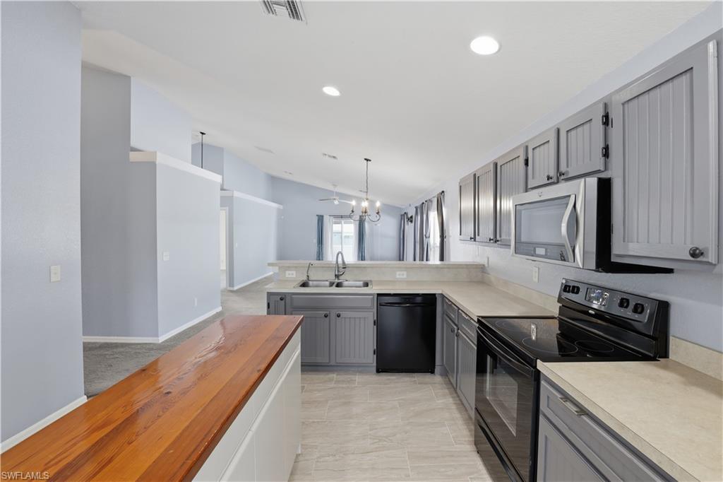 LEHIGH ACRES - Residential Lease