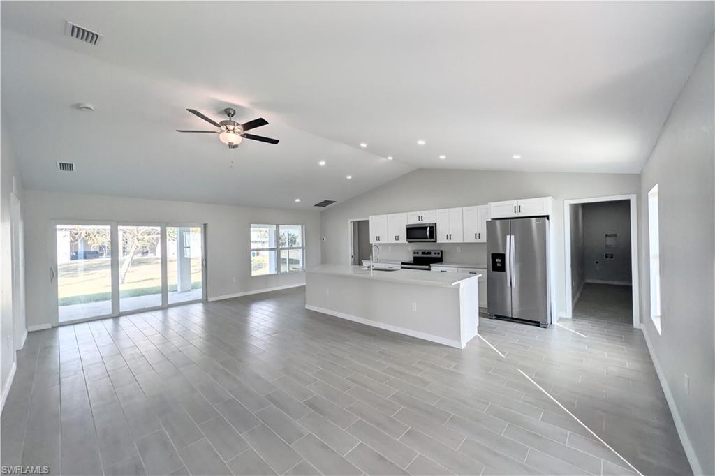 CAPE CORAL - Residential Lease