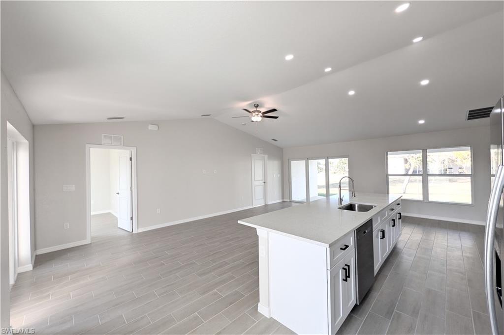 CAPE CORAL - Residential Lease