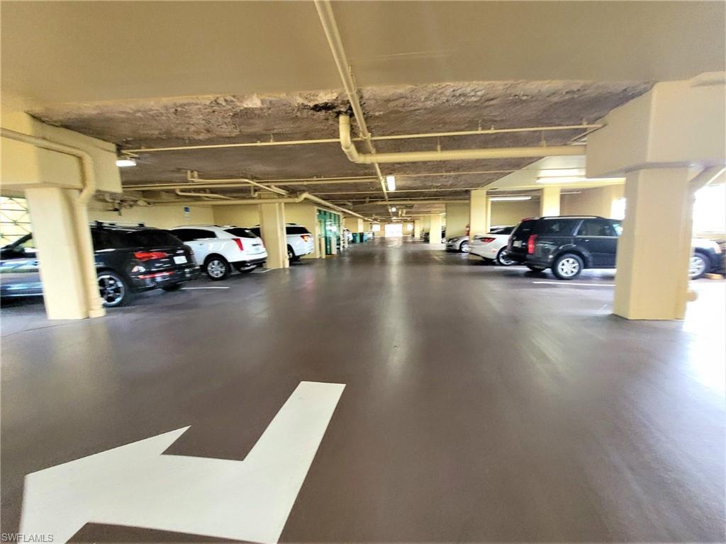 PIER 81 CONDOMINIUM - Residential
