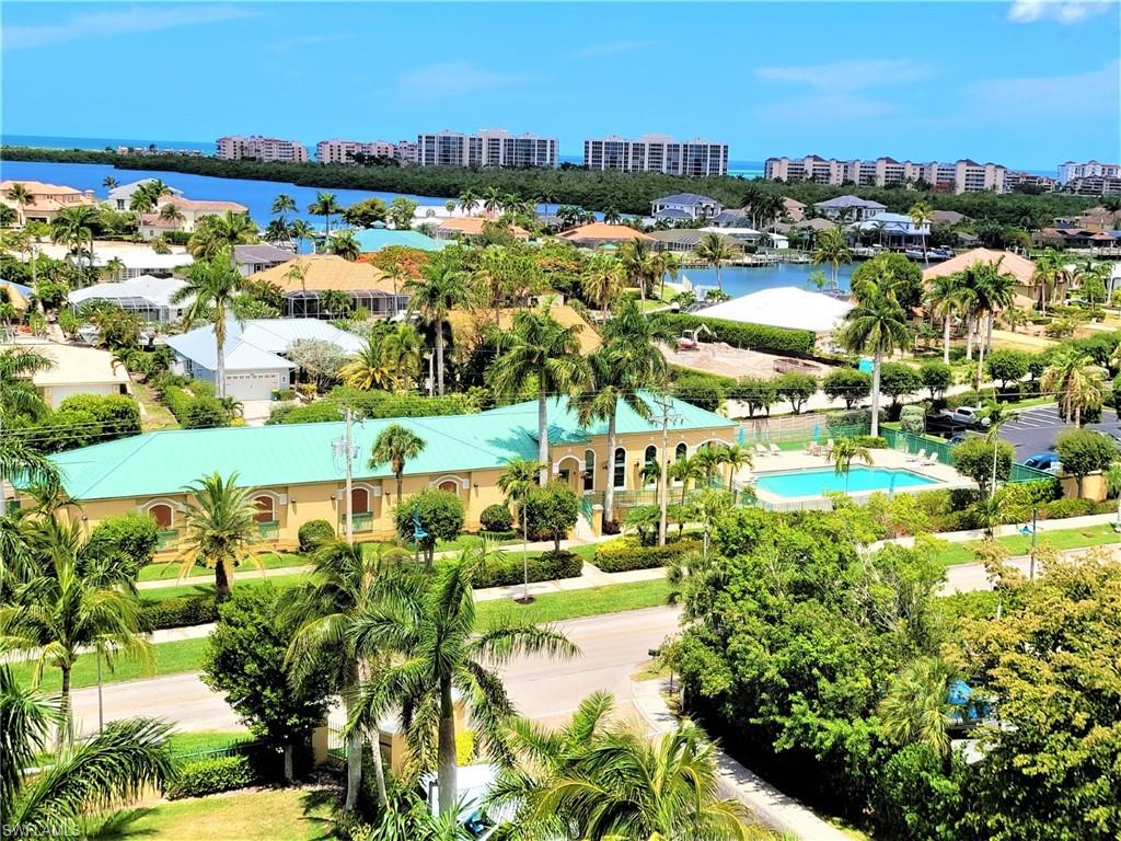 PIER 81 CONDOMINIUM - Residential