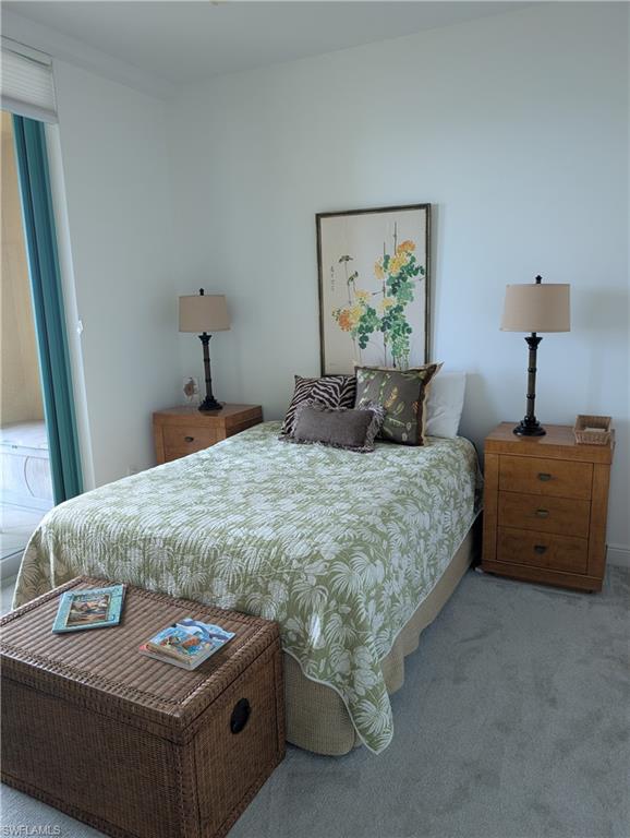 PIER 81 CONDOMINIUM - Residential