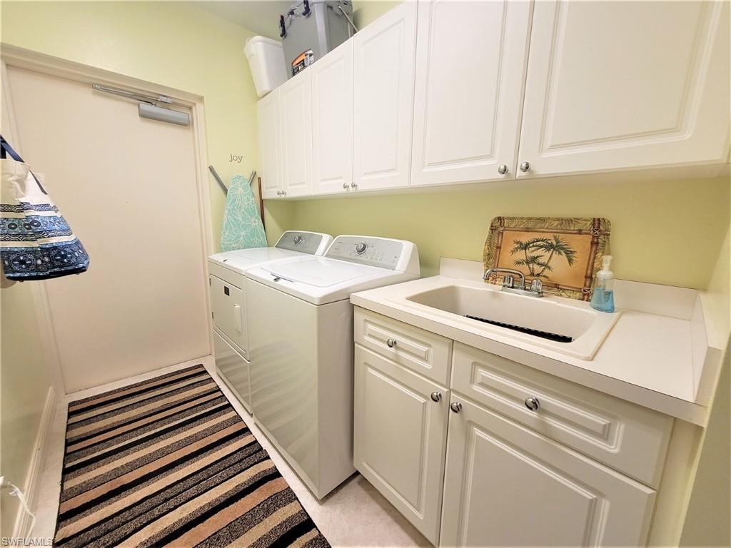 PIER 81 CONDOMINIUM - Residential