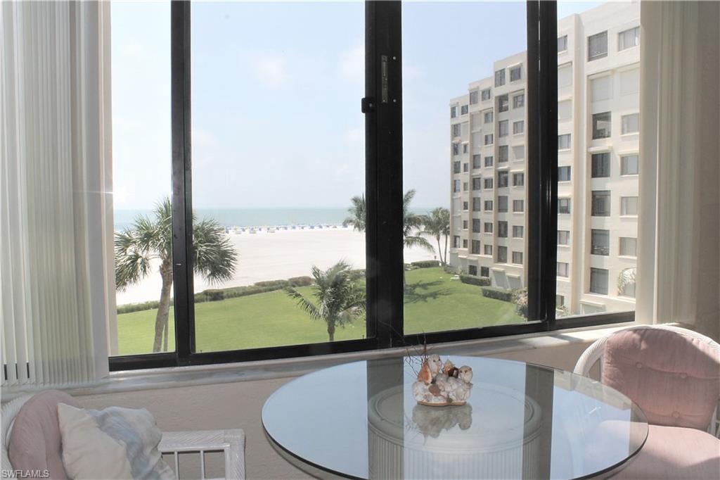 SANDARAC CONDO - Residential