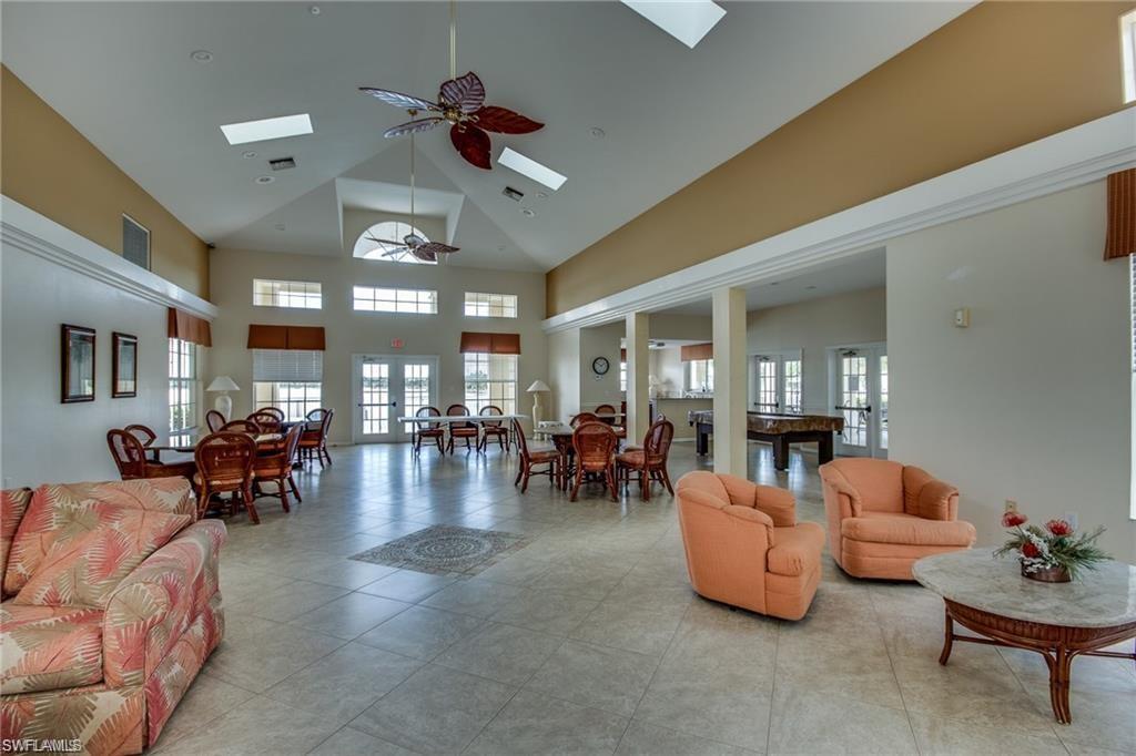 CROWN POINTE VILLAS - Residential