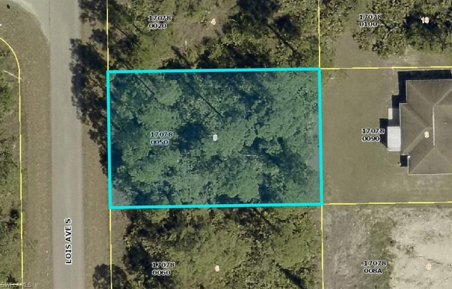 ENG & ESP READY-TO-BUILD RESIDENTIAL LOT IN LEHIGH ACRES WITH APPROVED BUILDING AND SEPTIC PERMITS IN PLACE The property includes modern architectural plans designed and processed by Olympus Designs Group, and a completed topographic survey, helping reduce upfront time and pre-construction costs. Well-suited for builders, investors, or end users looking to move efficiently into the building phase. Located in a steadily growing area with ongoing residential development. All key documentation is available. //LOTE RESIDENCIAL LISTO PARA CONSTRUIR EN LEHIGH ACRES CON PERMISOS DE CONSTRUCCIÓN Y SÉPTICO APROBADOS La propiedad incluye planos arquitectónicos modernos diseñados y tramitados por Olympus Designs Group, y survey topográfico certificado, lo que contribuye a reducir tiempos iniciales y costos de preconstrucción. Ideal para constructores, inversionistas o compradores finales que buscan avanzar de forma eficiente hacia la etapa de construcción. Ubicado en una zona de crecimiento sostenido con desarrollo residencial en curso. Toda la documentación esencial se encuentra disponible.