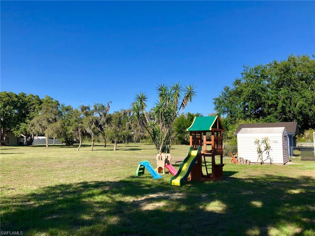 KAUNES SUBD - Residential