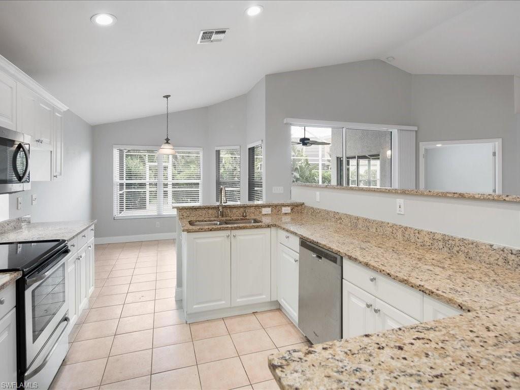 BOUGAIN VILLAGE - Residential