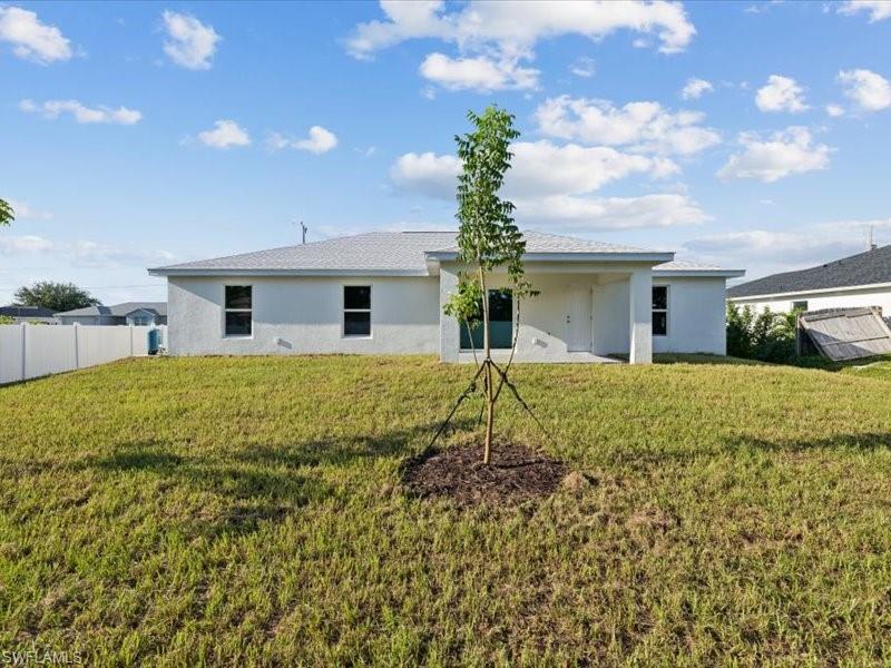 CAPE CORAL - Residential