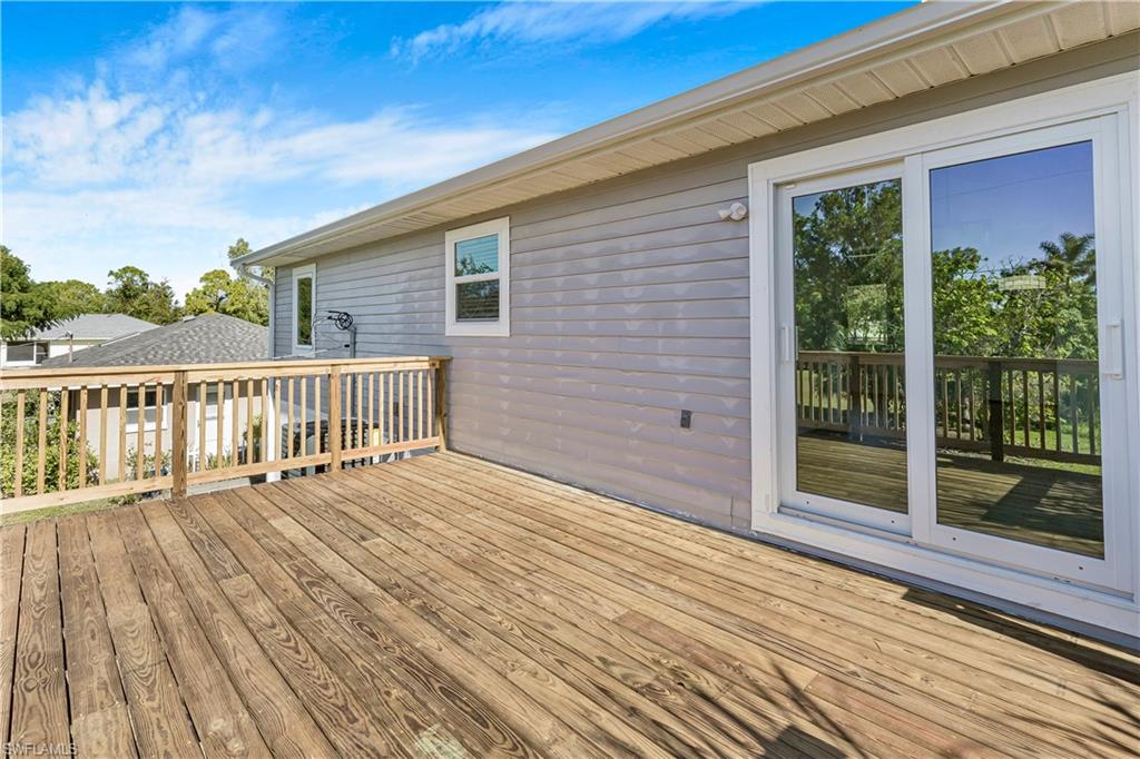 PINE ISLAND CENTER - Residential Lease