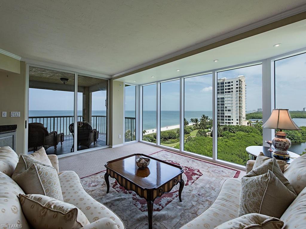 BEACH HOUSE AT NAPLES CAY - Residential