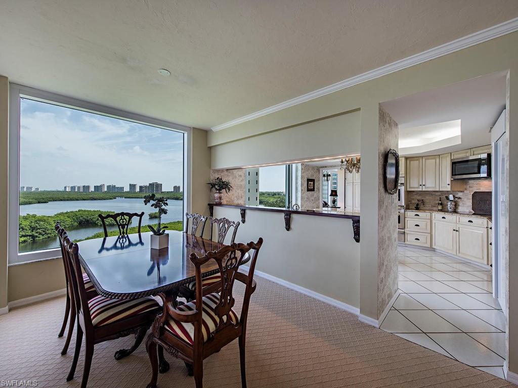 BEACH HOUSE AT NAPLES CAY - Residential