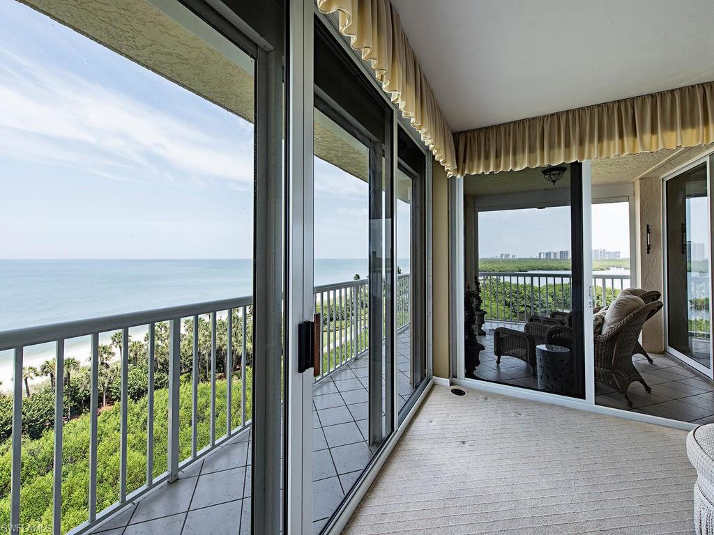 BEACH HOUSE AT NAPLES CAY - Residential