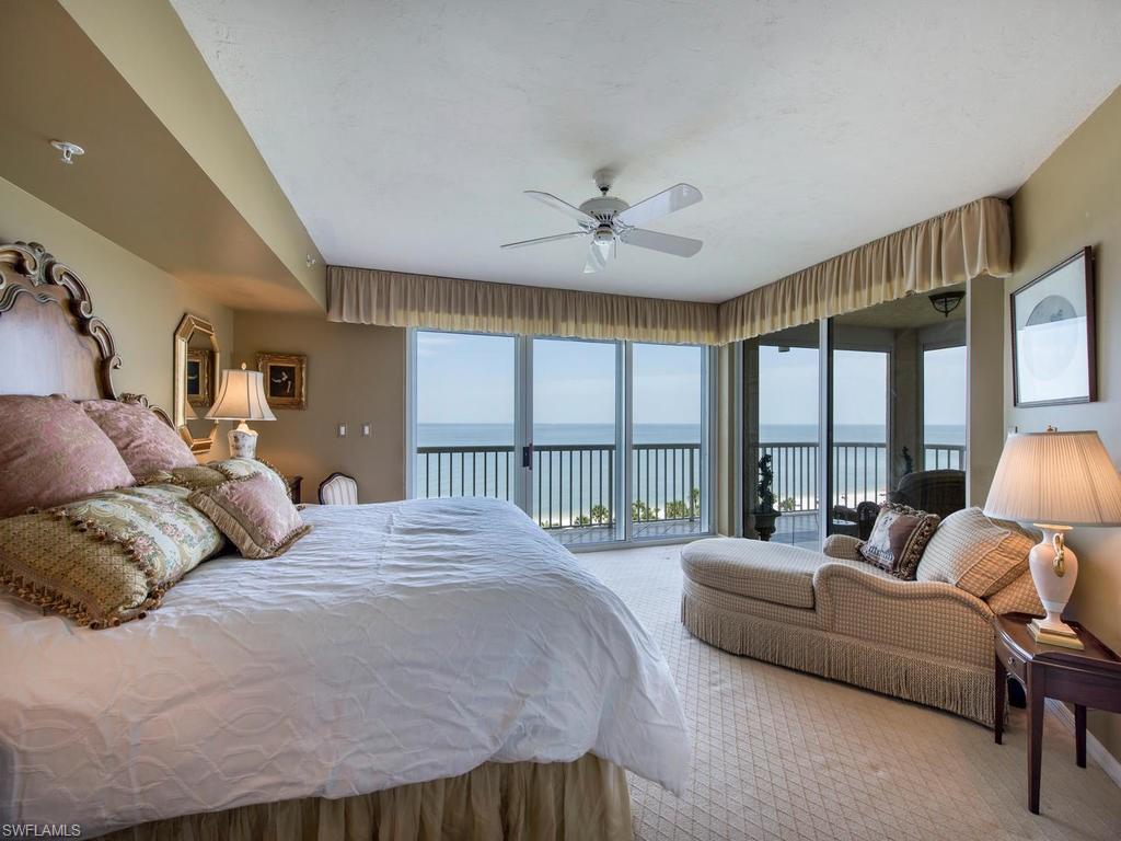 BEACH HOUSE AT NAPLES CAY - Residential