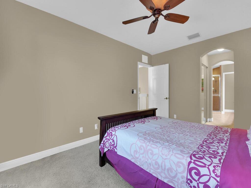 COLONNADE AT FORUM - Residential