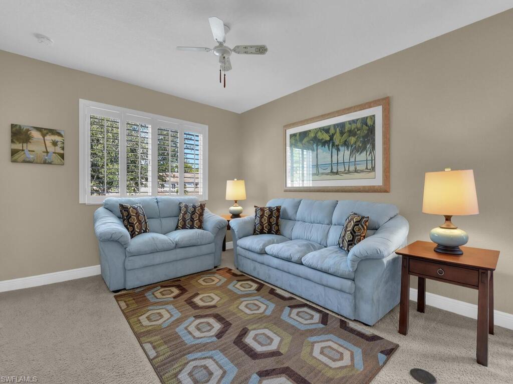 COLONNADE AT FORUM - Residential