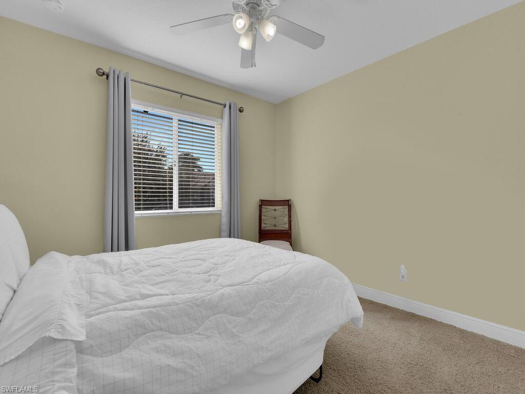 COLONNADE AT FORUM - Residential