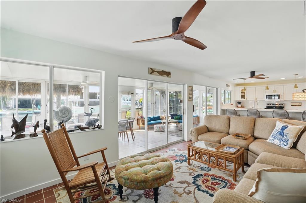 ISLAND HARBORS - Residential