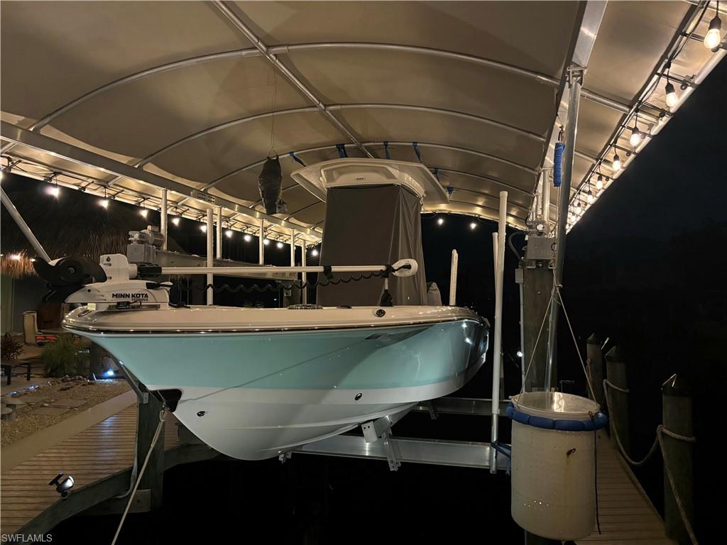 ISLAND HARBORS - Residential