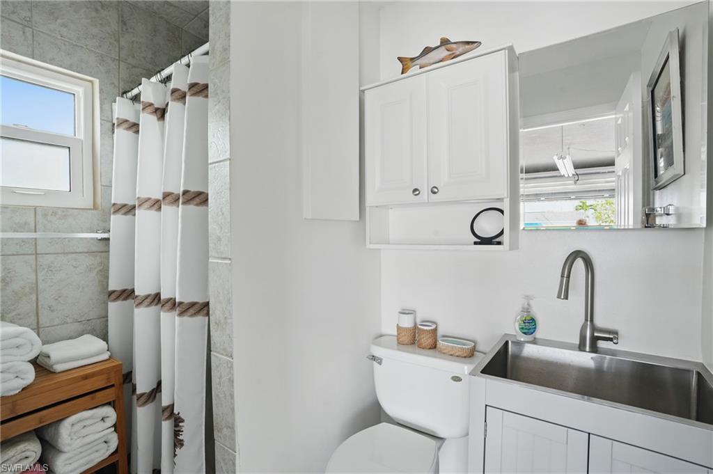 ISLAND HARBORS - Residential